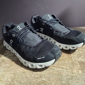 On Cloud Runners Sz.7